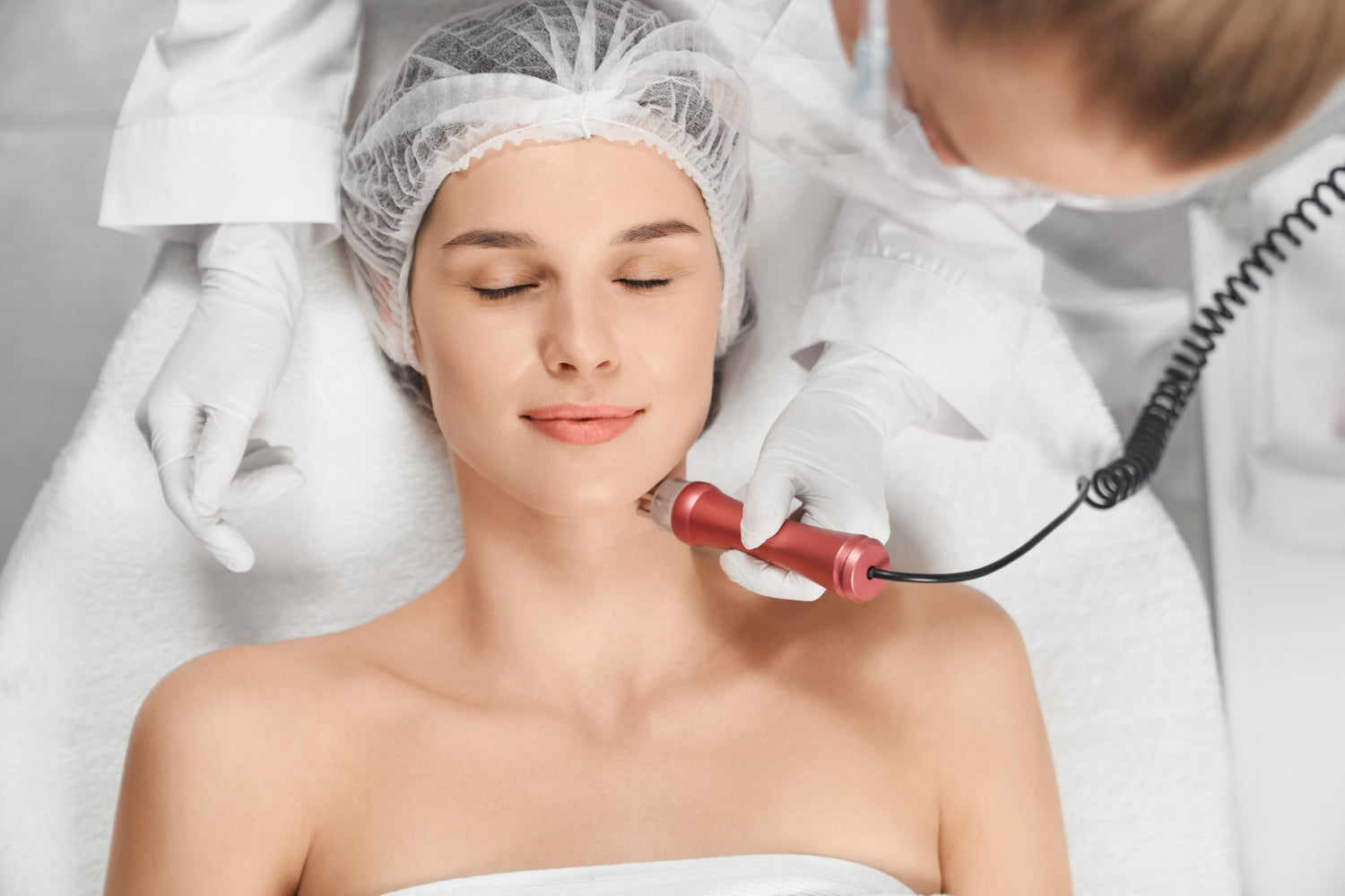 Aparatură estetică (Reyu, Cellular Sinergy)